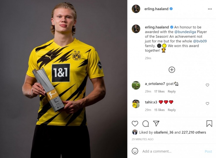 米兰冬奥会火炬传递至那不勒斯，卡纳瓦罗担任火炬手（米兰冬奥火炬抵达那不勒斯，卡纳瓦罗领衔传递）