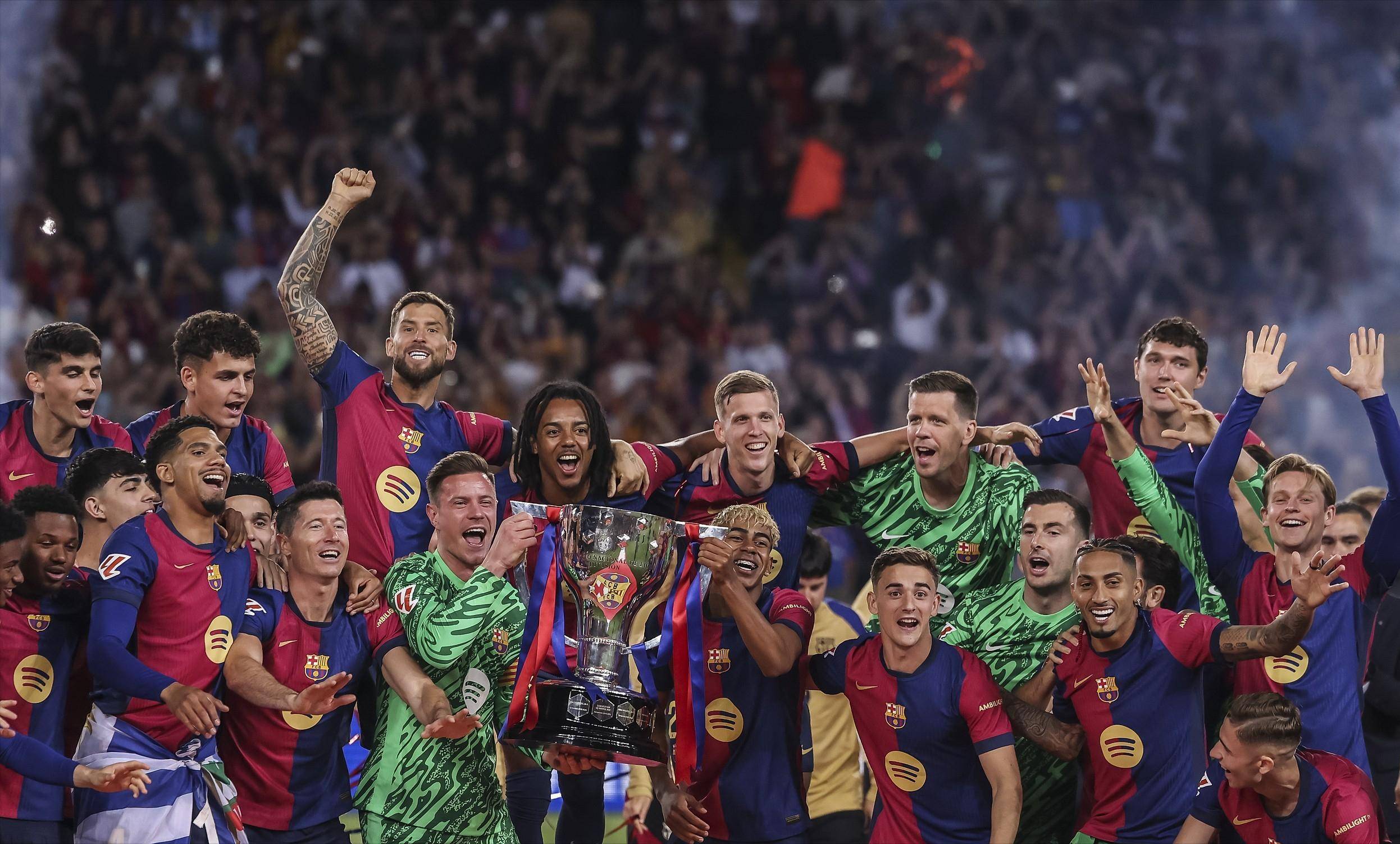 太猛了！随着曼城3-0横扫，英超积分榜如下：枪手仅剩两分优势！