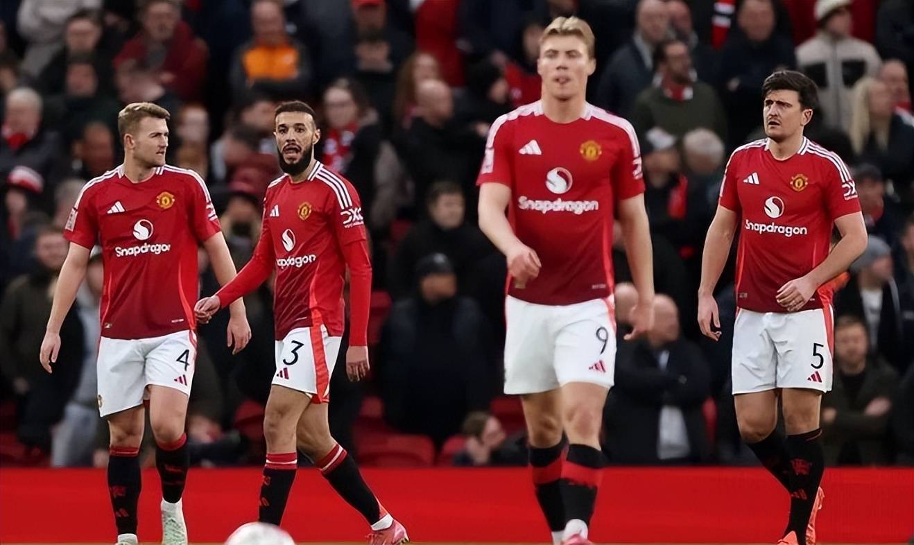 詹姆斯：防守时我们要拧成一根绳，并且时刻保持沟通