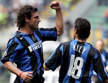 曼城和利物浦都在低谷，阿森纳为啥还要掉链子？