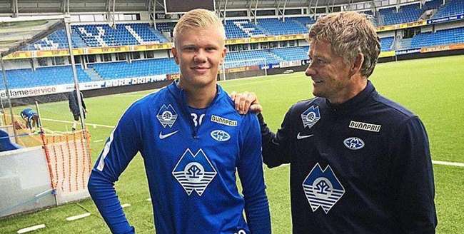 多特蒙德球迷挂横幅，反对海外比赛并攻击西甲高层