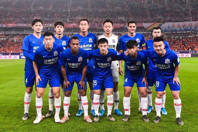 米体：那不勒斯冬窗急需补腰，已联系曼联询问引进梅努可行性