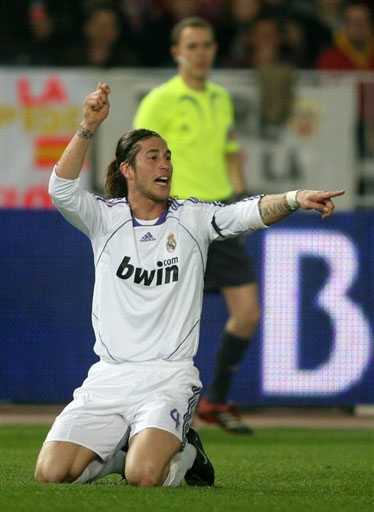 阿尔及利亚主帅：非洲杯与欧洲杯不同，有能力让国家再次骄傲（阿尔及利亚主帅：非洲杯不同于欧洲杯，我们有信心让国家再度自豪）