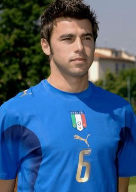 李国旭直言：国足面试了3个多小时，我认为邵佳一是现在更合适的人选