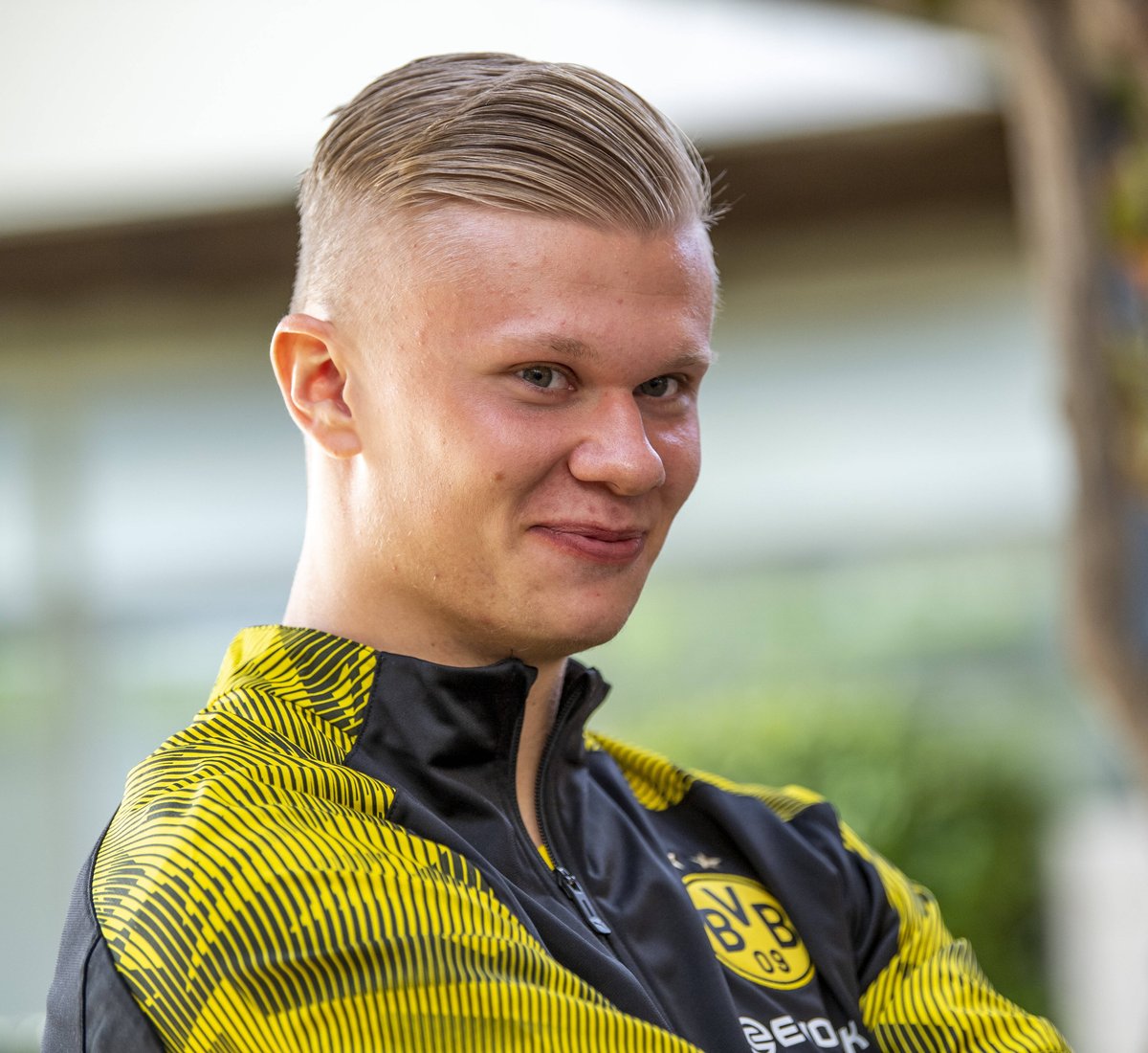 0-2不敌药厂，曼城欧冠主场对德国球队13连胜遭终结（0-2负于勒沃库森，曼城欧冠主场对德13连胜告破）