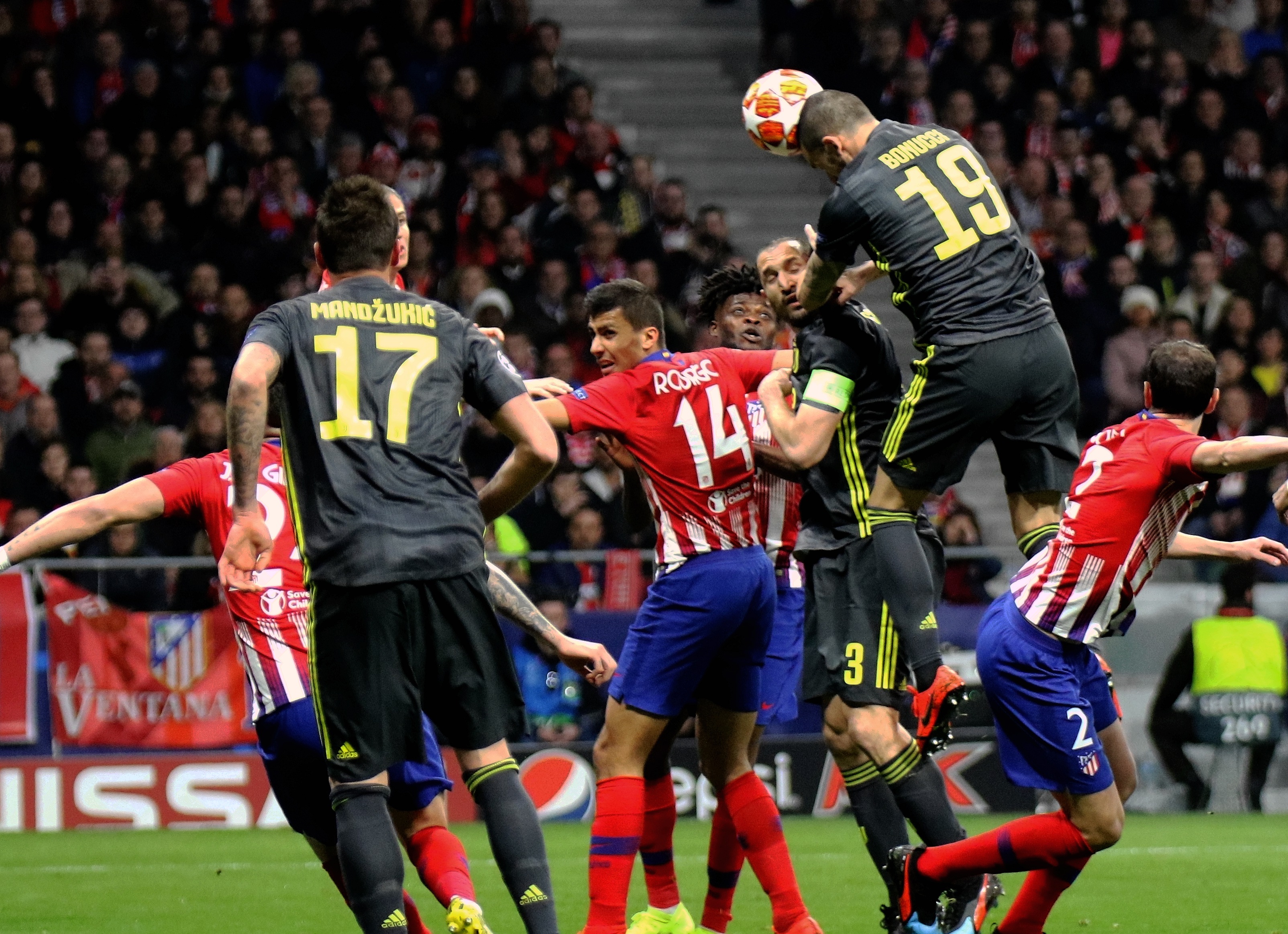 法媒否认沙特媒体消息：本泽马和吉达联合没有续约