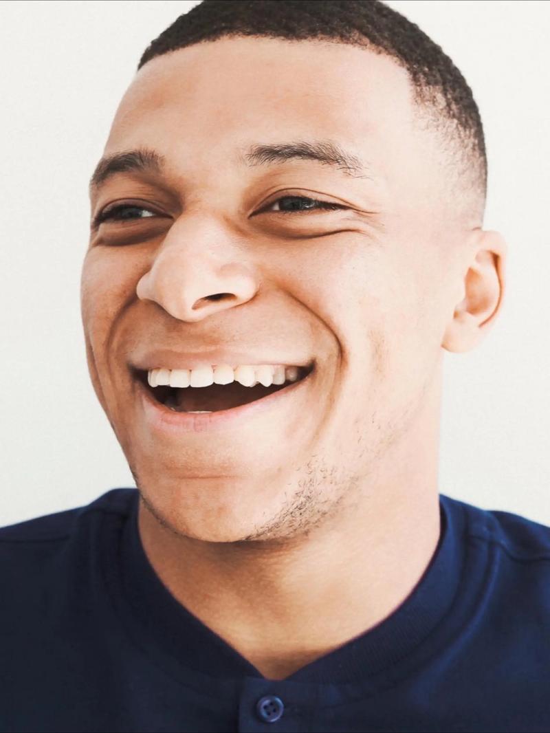 替补奇兵 欧冠阿森纳3-1拜仁(1st) Arsenal 3-1 Bayern（替补立功 欧冠首回合阿森纳3比1力克拜仁）