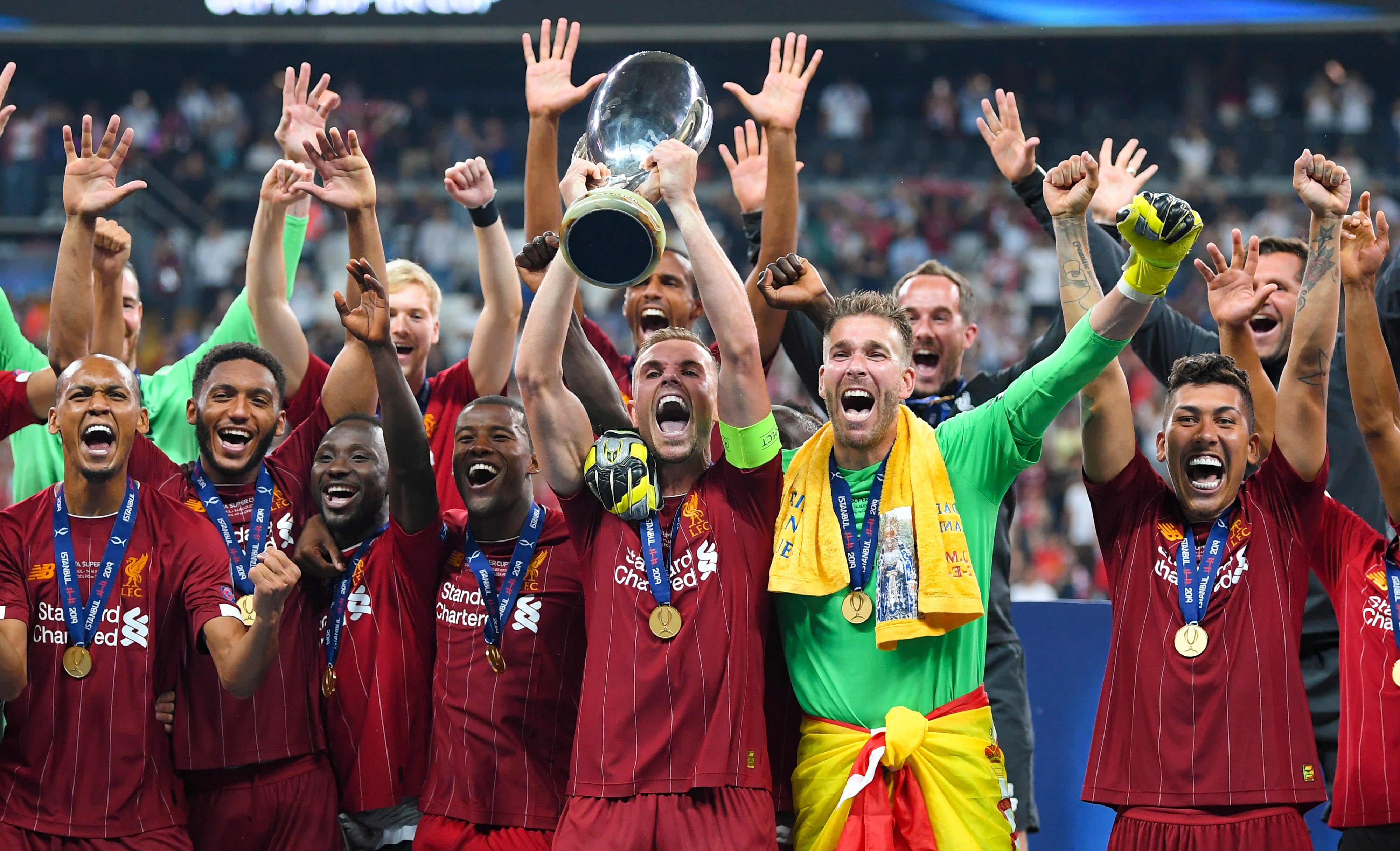 埃孔：尼日利亚足协结清欠款，全队团结一心备战比赛（埃孔：尼日足协已结清欠款，球队上下同心备战）