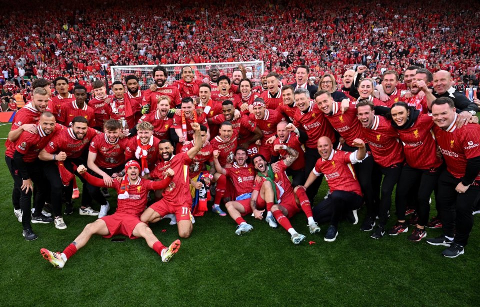 喀麦隆国脚尼亚马雷乌出轨，被女友曝光整个抓奸过程